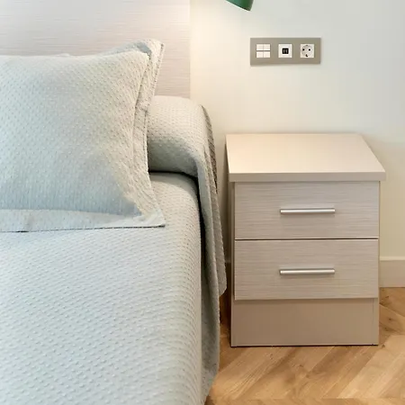 Apartment Acogedor Apto A 9 Min De Playa Carbayu Gijon